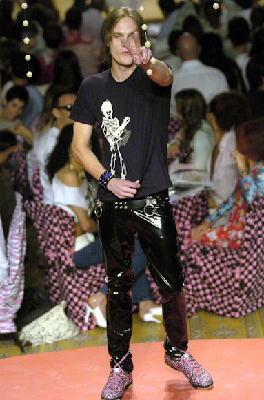 desfiles-cavalera-spinverno2004rtw-166