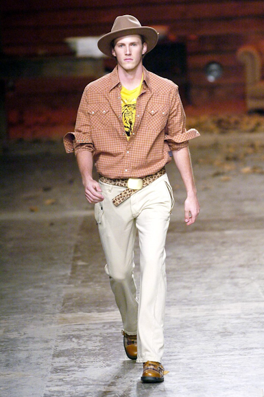 desfiles-ellus-spinverno2004rtw-121