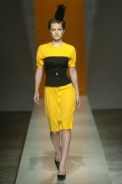 desfiles-alexandreherchcovich-spinverno2004rtw-102