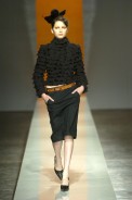desfiles-alexandreherchcovich-spinverno2004rtw-110