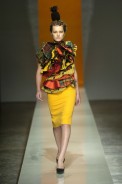 desfiles-alexandreherchcovich-spinverno2004rtw-128