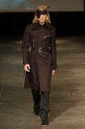 desfiles-alexandreherchcovichmen-spinverno2004rtw-102