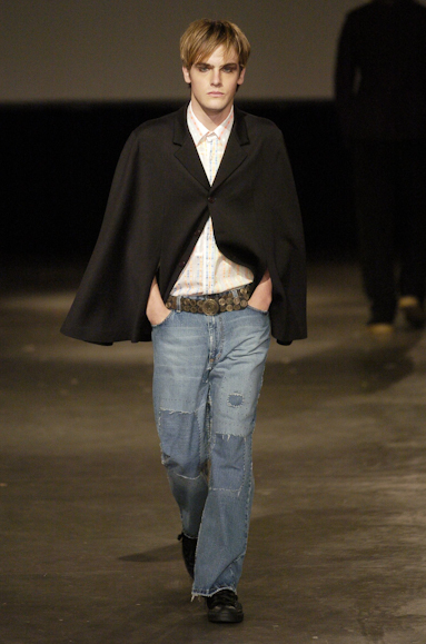 desfiles-alexandreherchcovichmen-spinverno2004rtw-109