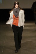 desfiles-alexandreherchcovichmen-spinverno2004rtw-113