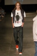 desfiles-alexandreherchcovichmen-spinverno2004rtw-120