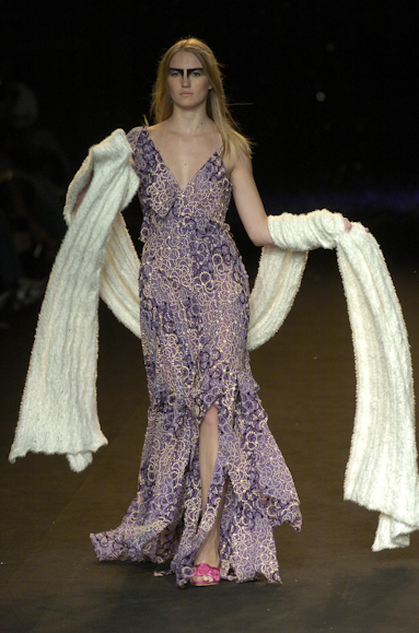 desfiles-andrelima-spinverno2004rtw-122
