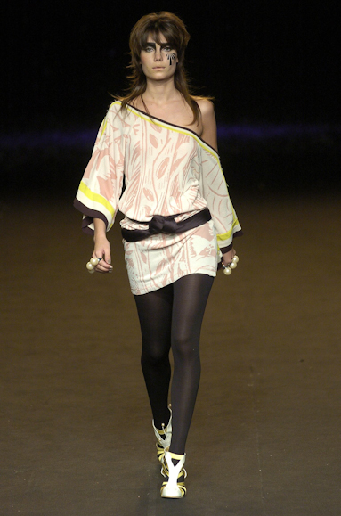 desfiles-andrelima-spinverno2004rtw-129