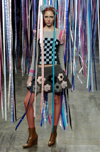 desfiles-coparocca-spinverno2004rtw-113