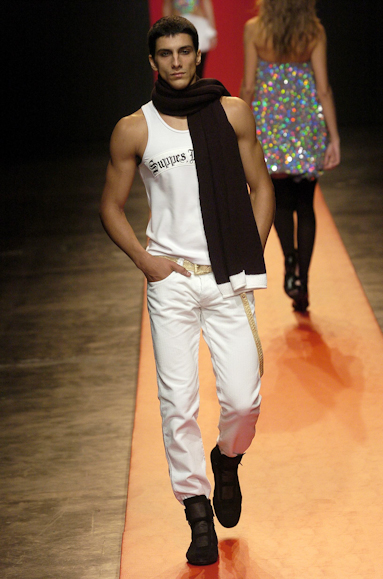 desfiles-eduardosuppes-spinverno2004rtw-105