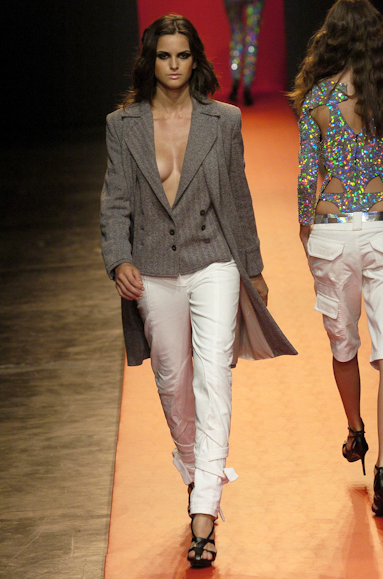 desfiles-eduardosuppes-spinverno2004rtw-110