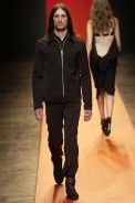 desfiles-eduardosuppes-spinverno2004rtw-128