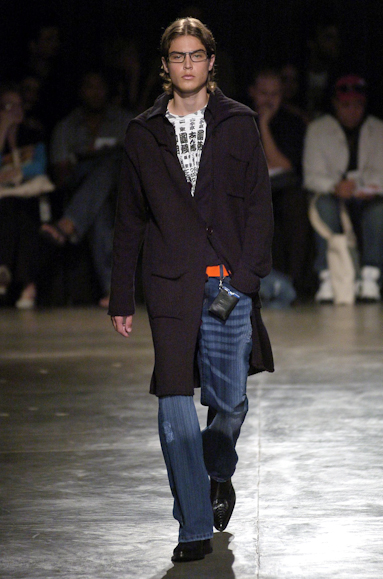 desfiles-fausehatenmen-spinverno2004rtw-102