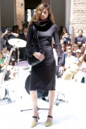 desfiles-lorenzomerlino-spinverno2004rtw-117