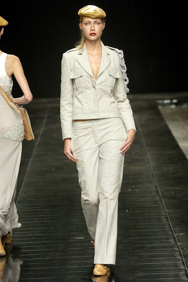 desfiles-marceloquadros-spinverno2004rtw-115