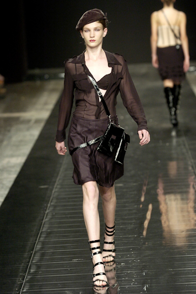 desfiles-marceloquadros-spinverno2004rtw-124