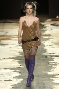desfiles-mareunitschke-spinverno2004rtw-112