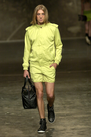 desfiles-osklen-spinverno2004rtw-109