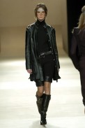 desfiles-uma-spinverno2004rtw-105