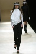 desfiles-uma-spinverno2004rtw-107