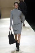 desfiles-uma-spinverno2004rtw-119