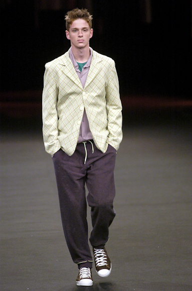 desfiles-vrom-spinverno2004rtw-110