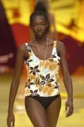 desfiles-blueman-rioverao2005rtw-149