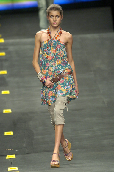 desfiles-colcci-rioverao2005rtw-106