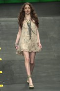 desfiles-colcci-rioverao2005rtw-145