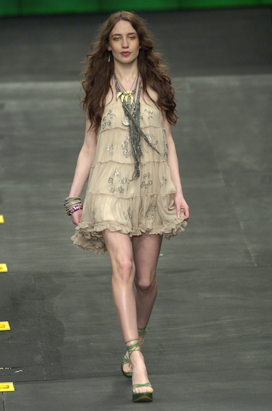 desfiles-colcci-rioverao2005rtw-145