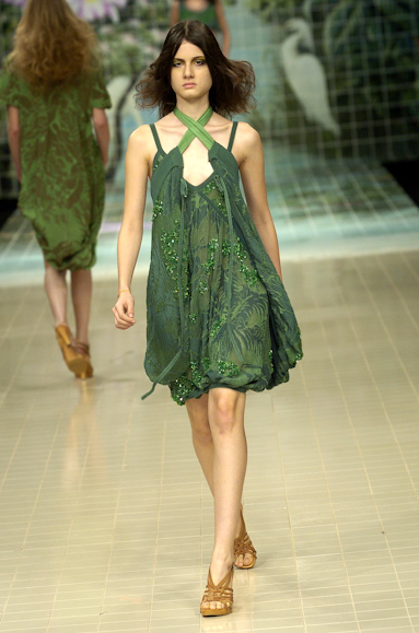 desfiles-coven-rioverao2005rtw-112