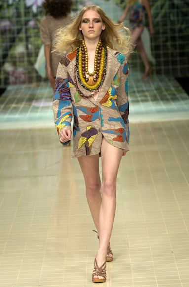 desfiles-coven-rioverao2005rtw-115