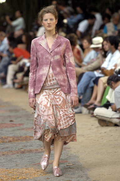 desfiles-mariabonita-rioverao2005rtw-110