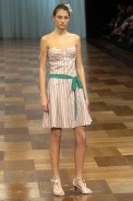 desfiles-mariabonitaextra-rioverao2005rtw-110