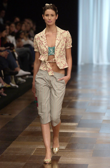 desfiles-mariabonitaextra-rioverao2005rtw-129
