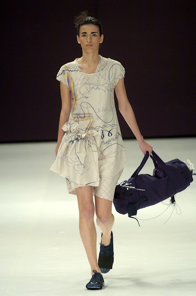 desfiles-oestudio-rioverao2005rtw-100