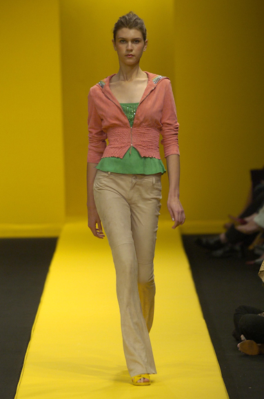 desfiles-patriciavieira-rioverao2005rtw-108