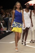 desfiles-walterffw.com.br-rioverao2005rtw-107