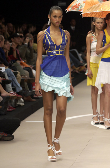 desfiles-walterffw.com.br-rioverao2005rtw-110