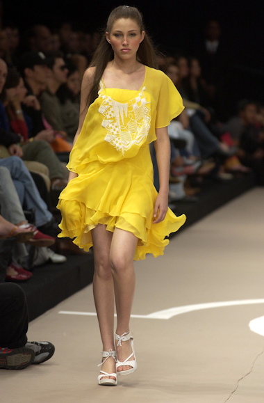 desfiles-walterffw.com.br-rioverao2005rtw-130
