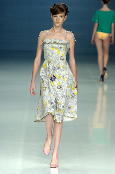 desfiles-zigfreda-rioverao2005rtw-109