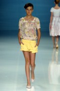 desfiles-zigfreda-rioverao2005rtw-114