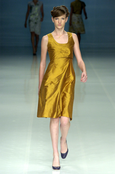 desfiles-zigfreda-rioverao2005rtw-121