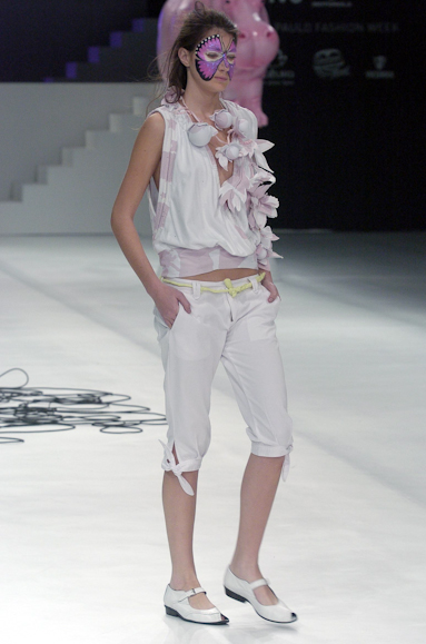 desfiles-2ndfloor-saopauloverao2005rtw-137