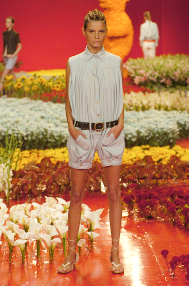 desfiles-aherchcovitch-saopauloverao2005rtw-100
