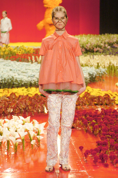 desfiles-aherchcovitch-saopauloverao2005rtw-104