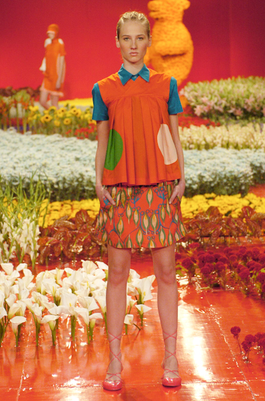 desfiles-aherchcovitch-saopauloverao2005rtw-113
