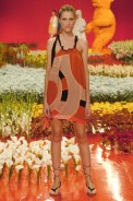 desfiles-aherchcovitch-saopauloverao2005rtw-114