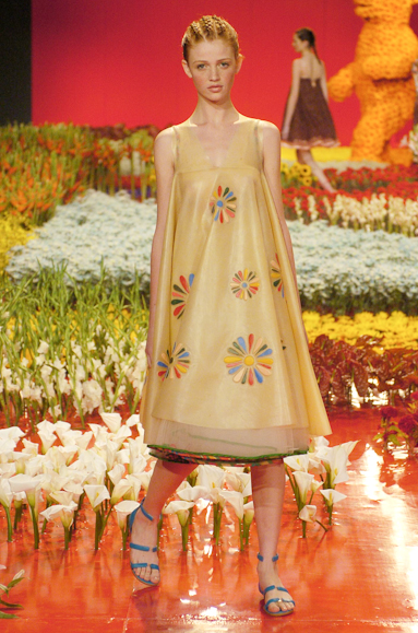 desfiles-aherchcovitch-saopauloverao2005rtw-118