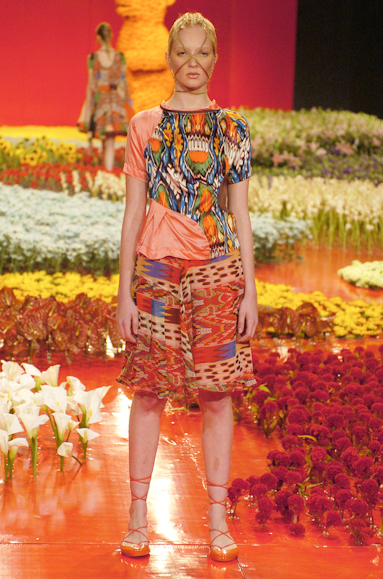 desfiles-aherchcovitch-saopauloverao2005rtw-129