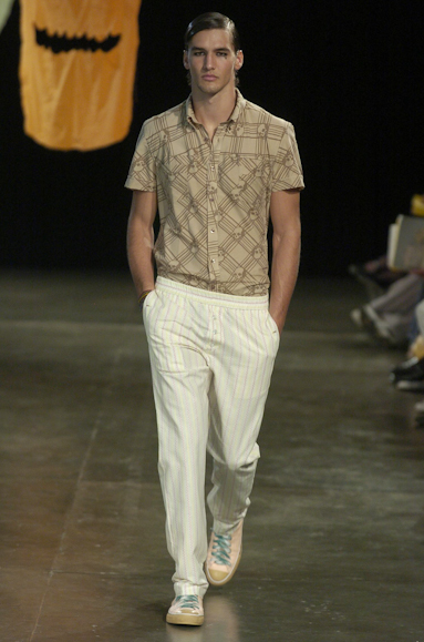 desfiles-aherchcovitchmen-saopauloverao2005rtw-105